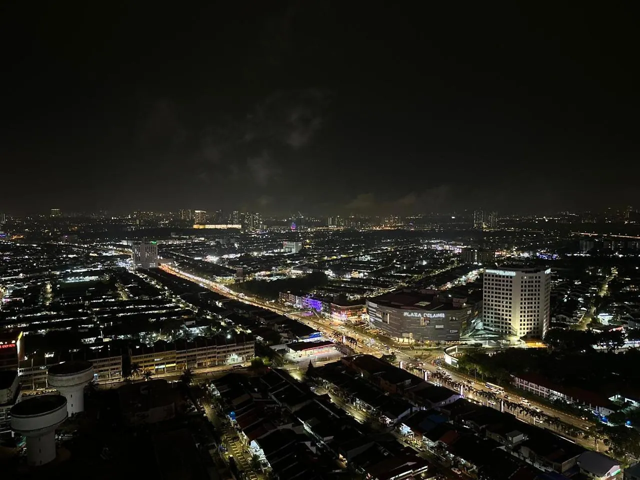 Apartment Twin Galaxy Studio 4Pax With Balcony Wifi Youtube Netflix Johor Bahru Malaysia