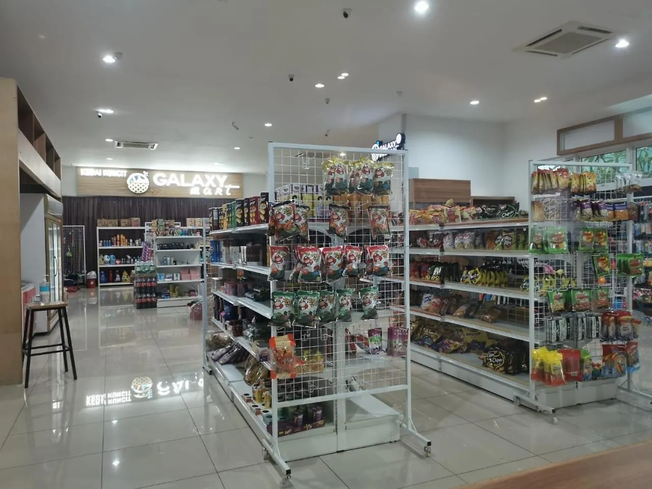 Twin Galaxy Studio 4Pax With Balcony Wifi Youtube Netflix Johor Bahru 0*,